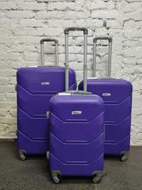 Набір валіз ( чемоданів ) на колесах Milano bag 147
