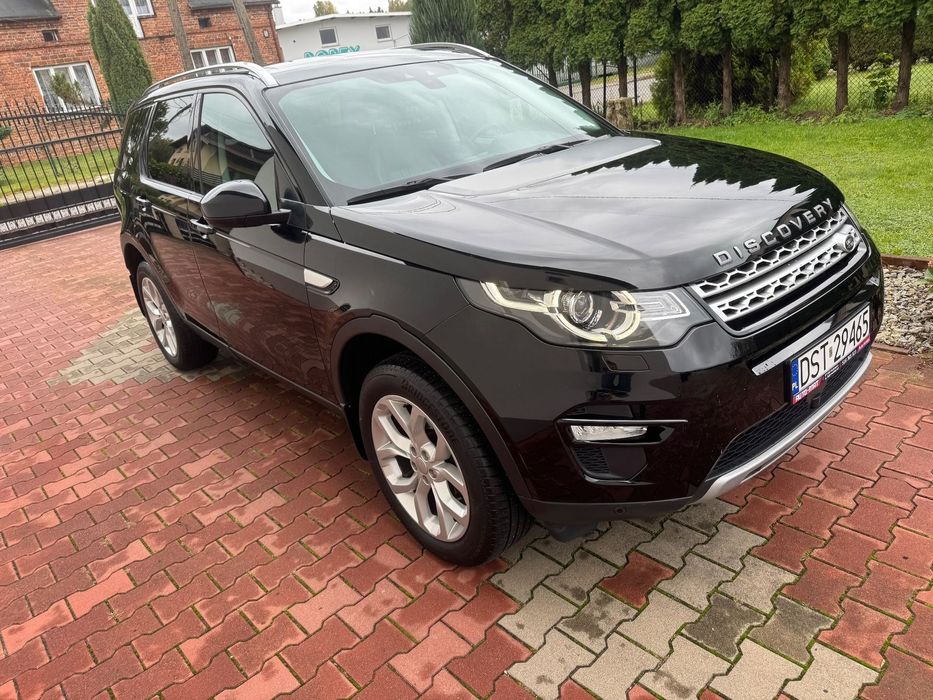 Land Rover Discovery Sport Fajna wersja wyposażenia