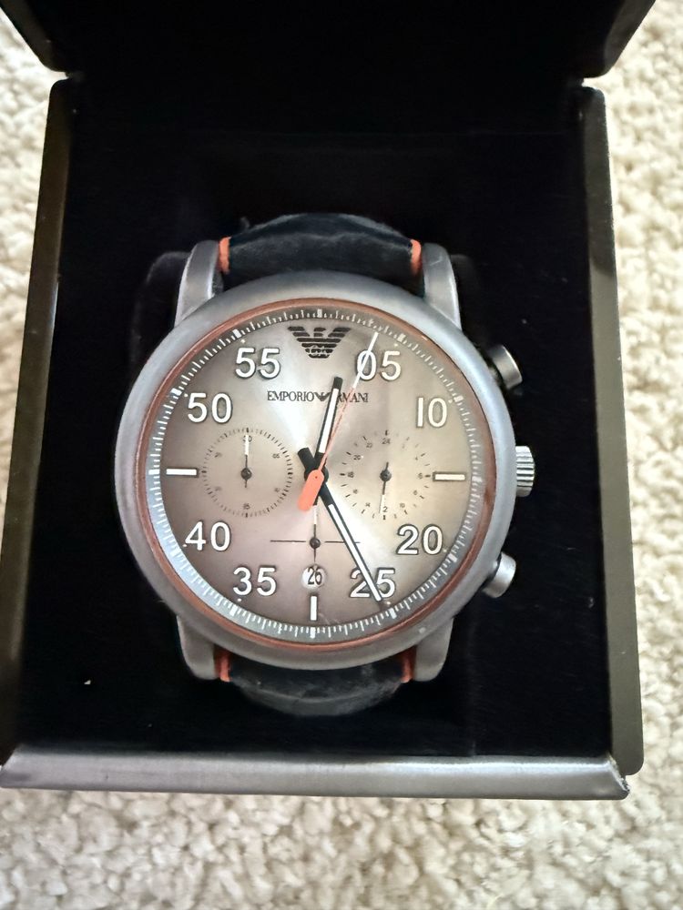 Zegarem Emporio Armani Luigi AR11174
