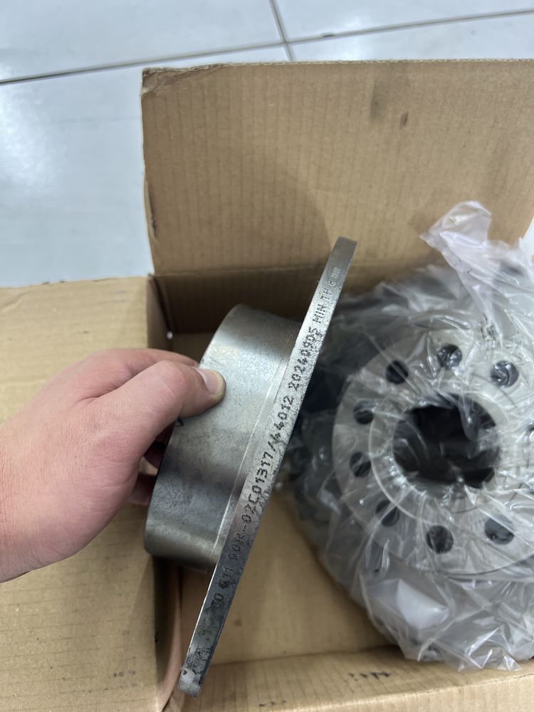 Тормозные диски Lpr A1003P , 8032532092286 , 779747-7