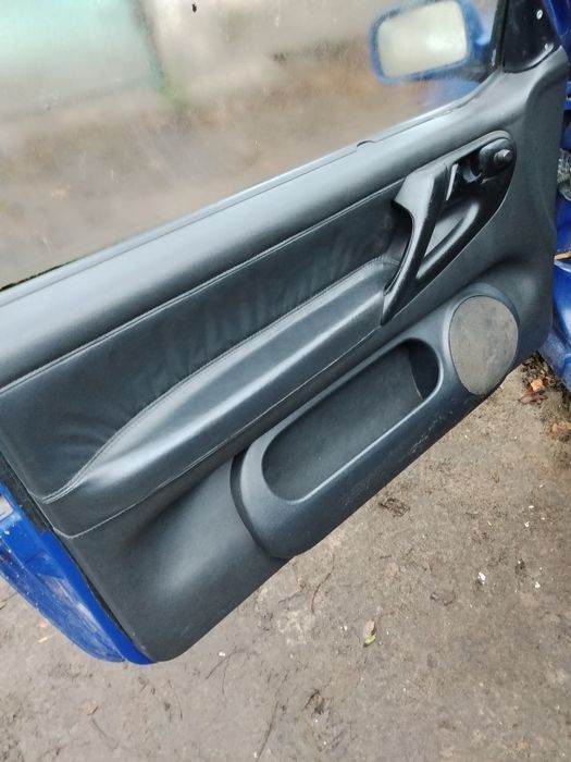 Volkswagen polo продається