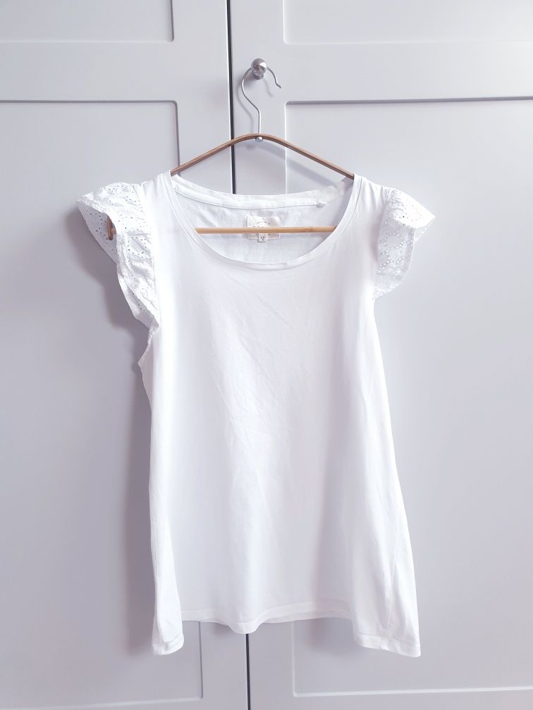 Biała koszulka t-shirt Next 40 haftowana z falbanką
