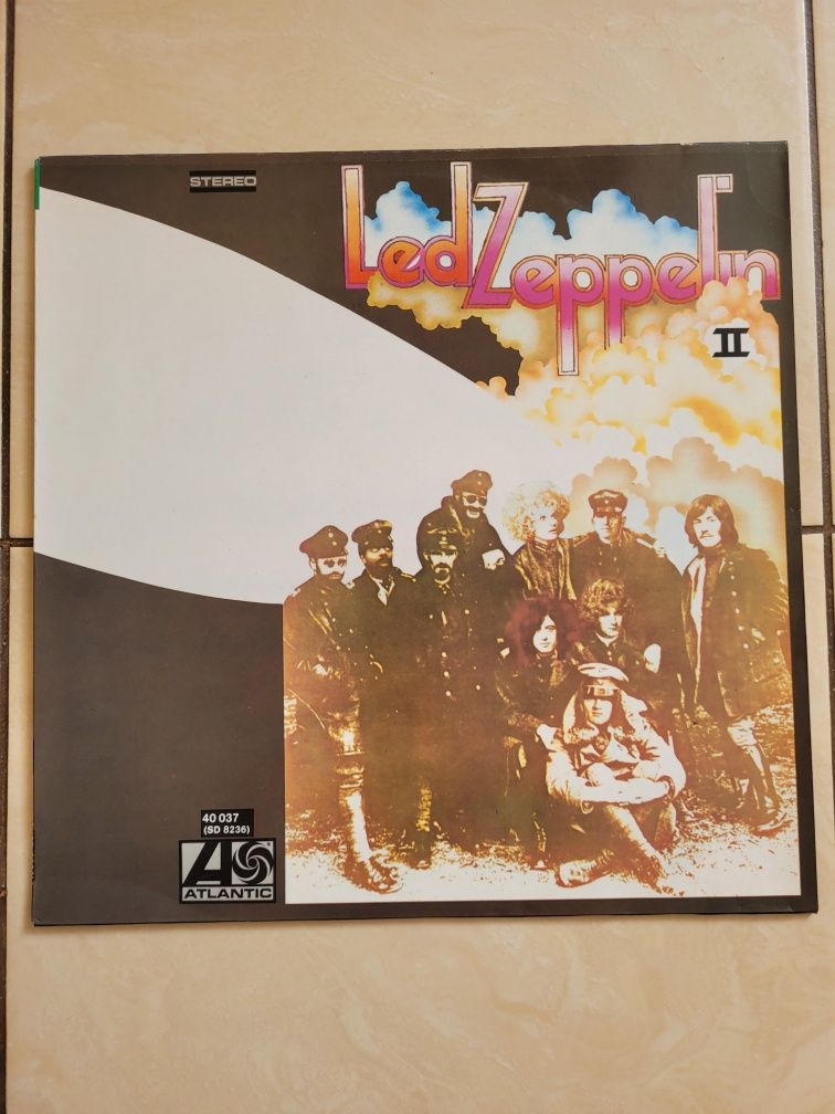 LP: Led Zeppelin - "Led Zeppelin II"; 1990 PL; stan - Excellent