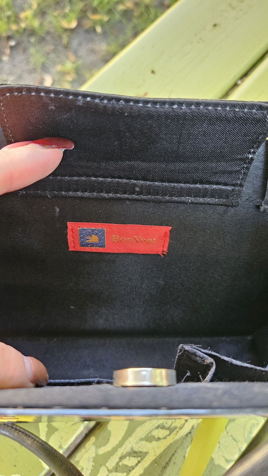 Torebka w kształcie książki vintage. Unikatowa.