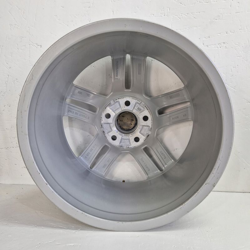 Felgi Alufelgi Audi Oe 7j 17" 5x112 Et 42/8wp