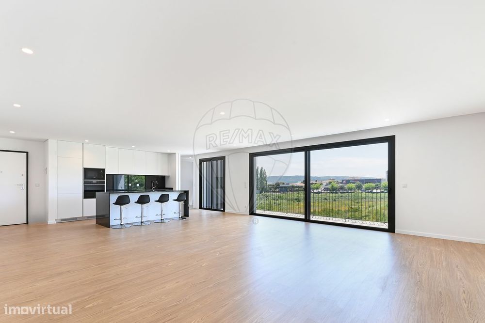 Apartamento T3 para arrendamento