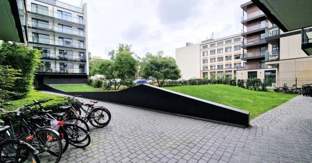 Warszawa Wola. ul.Dzielna / Bellottiego biuro 63m2