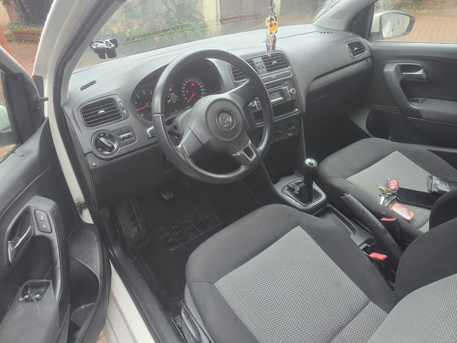 Polo 1.2 B 2010r.Okazja,dlugie oplaty !