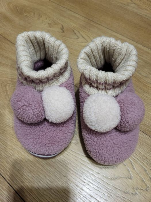 Домашні зимові хутряні закриті тапочки тапки 26-27р, 17см