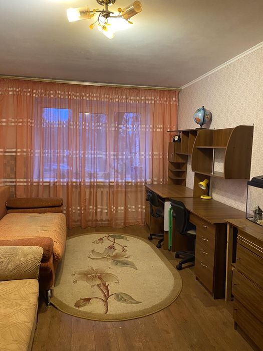 Продаж 2  кімнат в комун.квартирі, Шерстянка