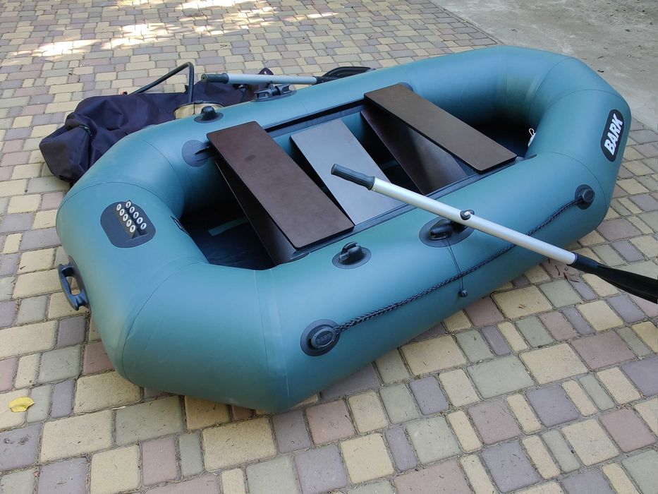 Надувная лодка ПВХ Барк В-230N