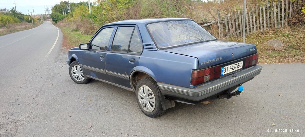 Opel ascona 1988 рік