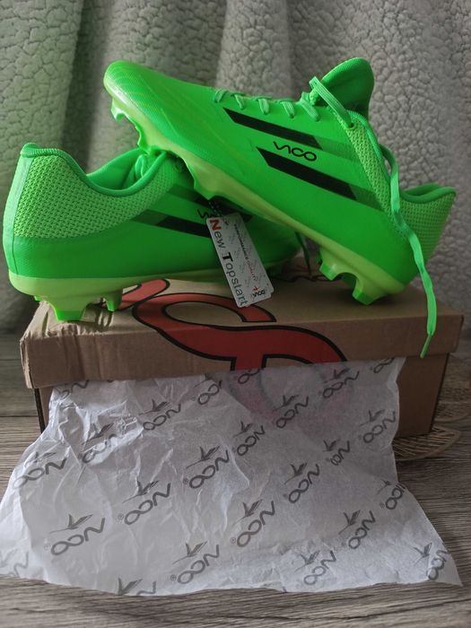 Buty sportowe/ korki