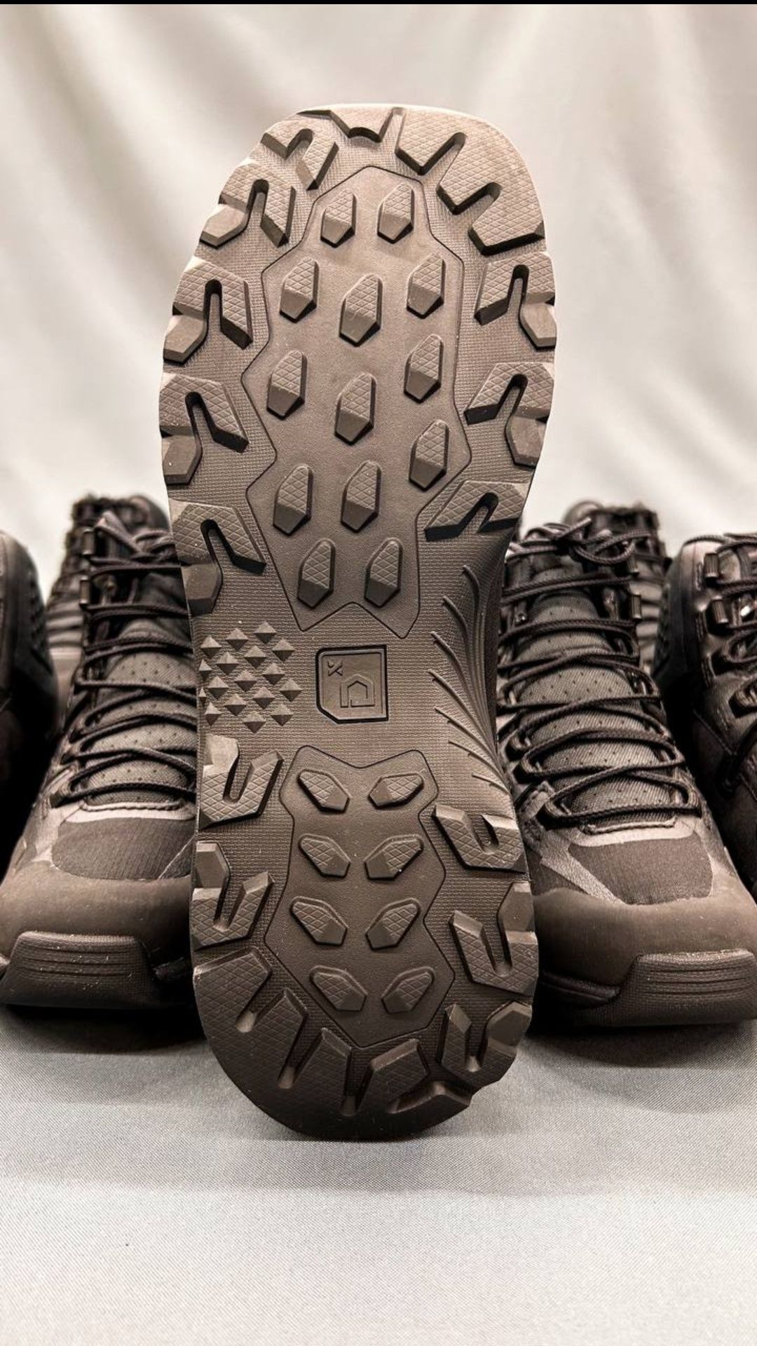 Deckers X LAB /Deckers X Lab  gore-tex