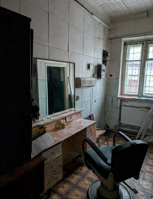 Продам магазин в Люботині в центрі міста!Напрацьована торгова точка!SE