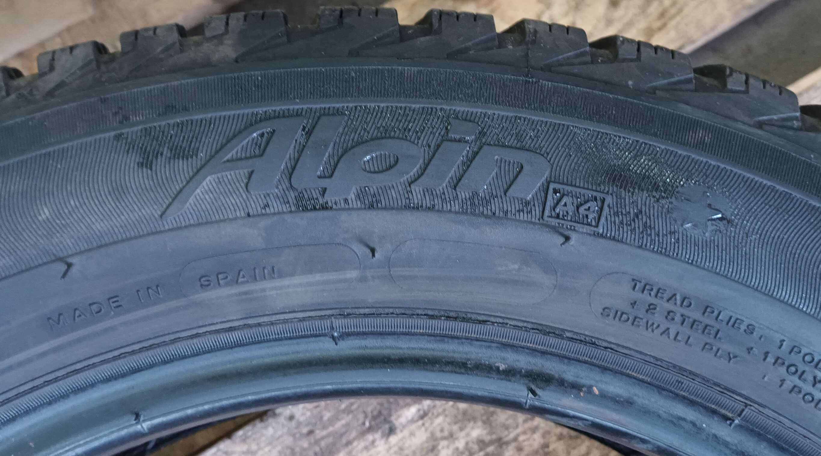 Opony zimowe 4 szt. Michelin Alpin A4 175/65/15 R15 W-wa