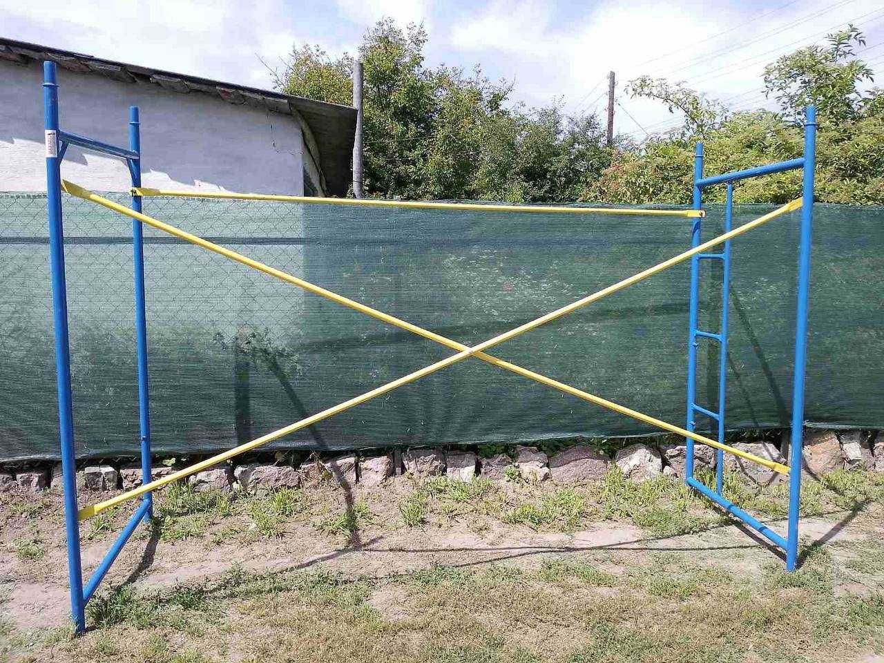 Риштовка на колесах, вишка тура. Різна висота та розміри. Риштування