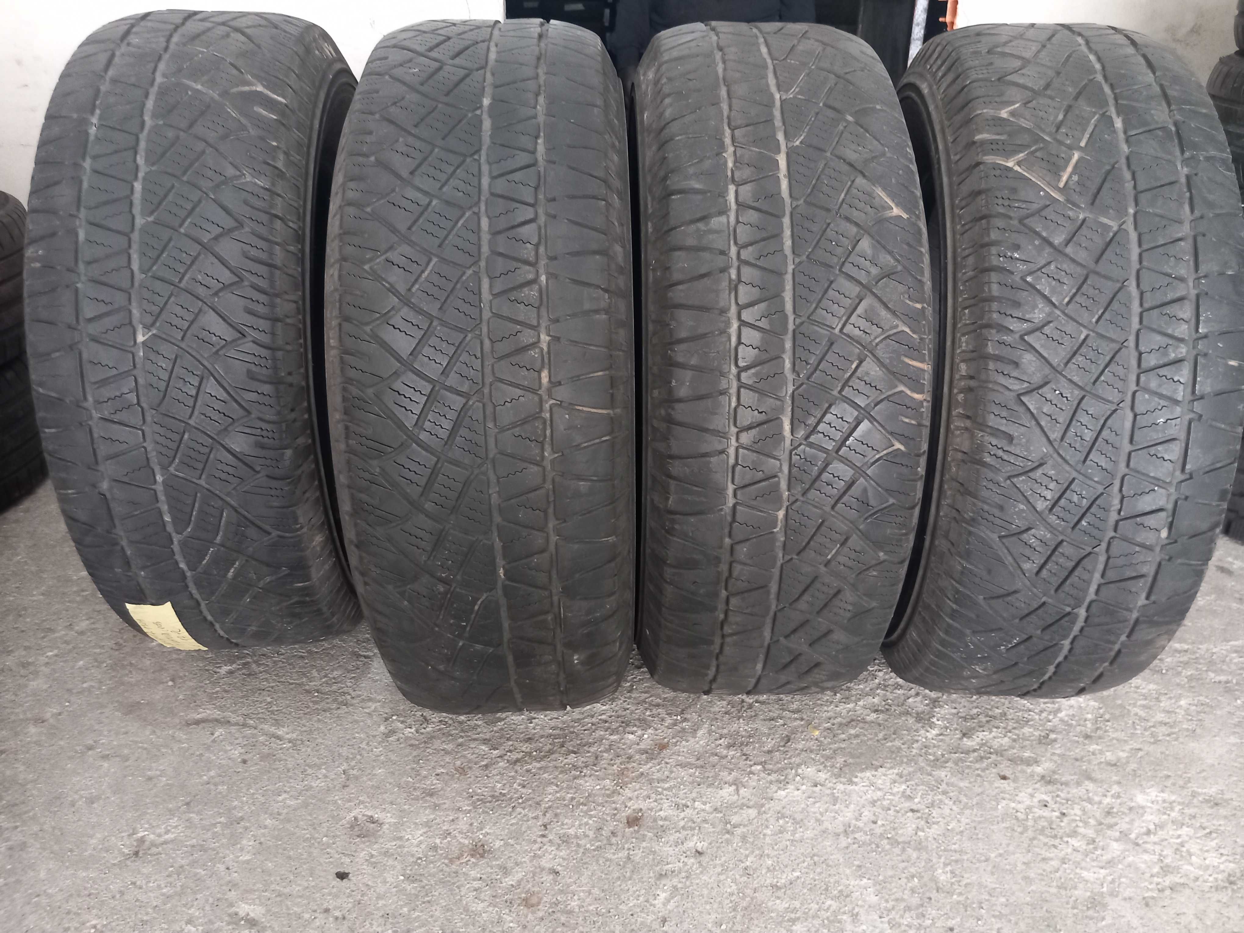 4 pneus 265/65R17 Michelin