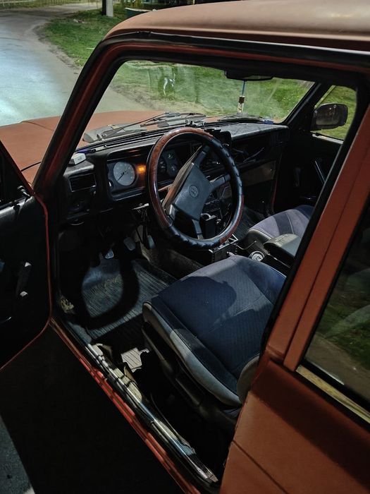 Продам ваз 2107 семерка 86го года