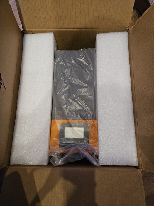 Гібридний інвертор powmr 3kv 3.2kw