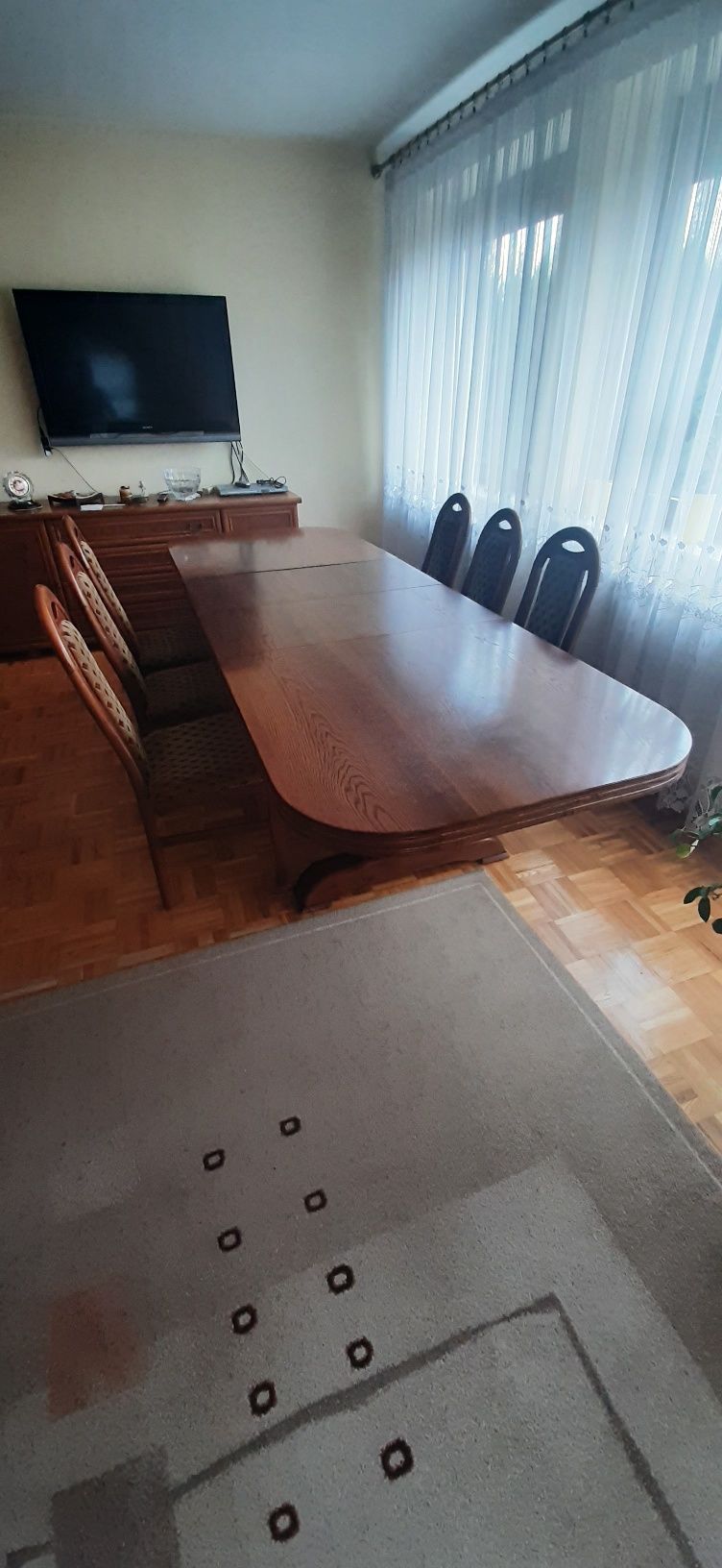 Stół + 6 krzeseł [Komplet]