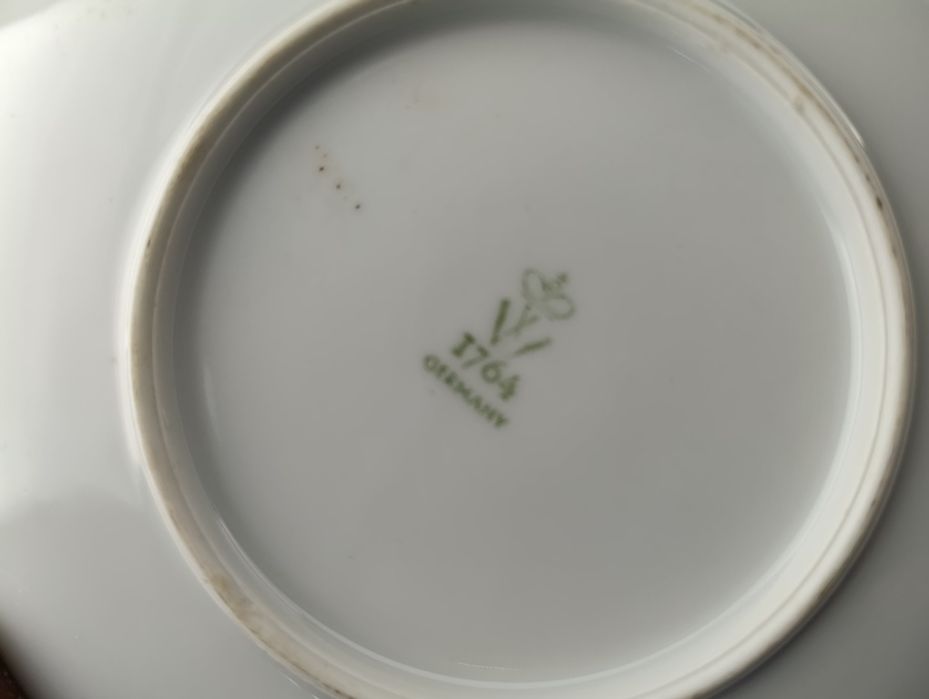 Talerze ozdobne z motywem mysliwkim