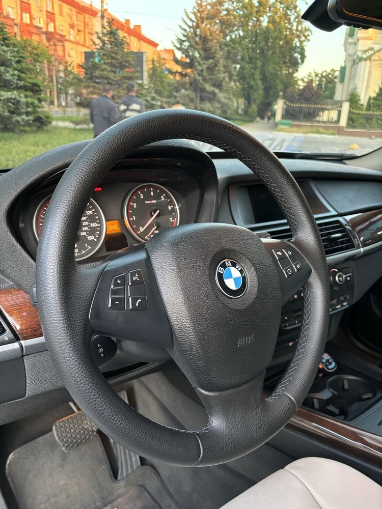 Продам/Обмен BMW X5 E70 3.0