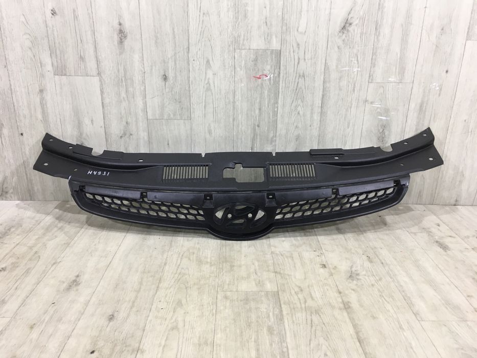 Решетка радиатора Гриль Hyundai i30 / 2007-2011 г./ 86351-2L000