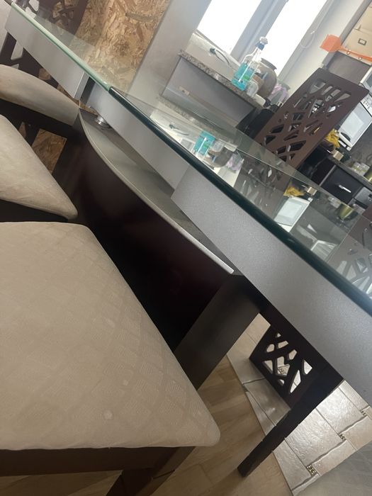 Stół rozkładany szklany 140-180cm + 6 krzeseł