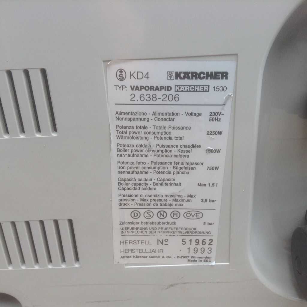 KARCHER Vaporapid- parowacz do czyszczenia dywanów i mycia okien.