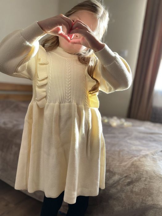 Сукня / платячко для дівчинки  90,100,104,110,120,130,140,150,160