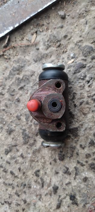 Тормозний циліндр задній ВАЗ 2101-07, центральний циліндр тормозний