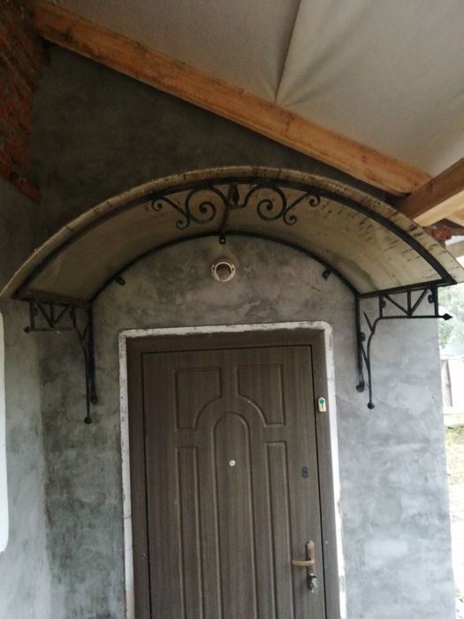 Дашок кований (навіс,козирьок) для вхідних дверей