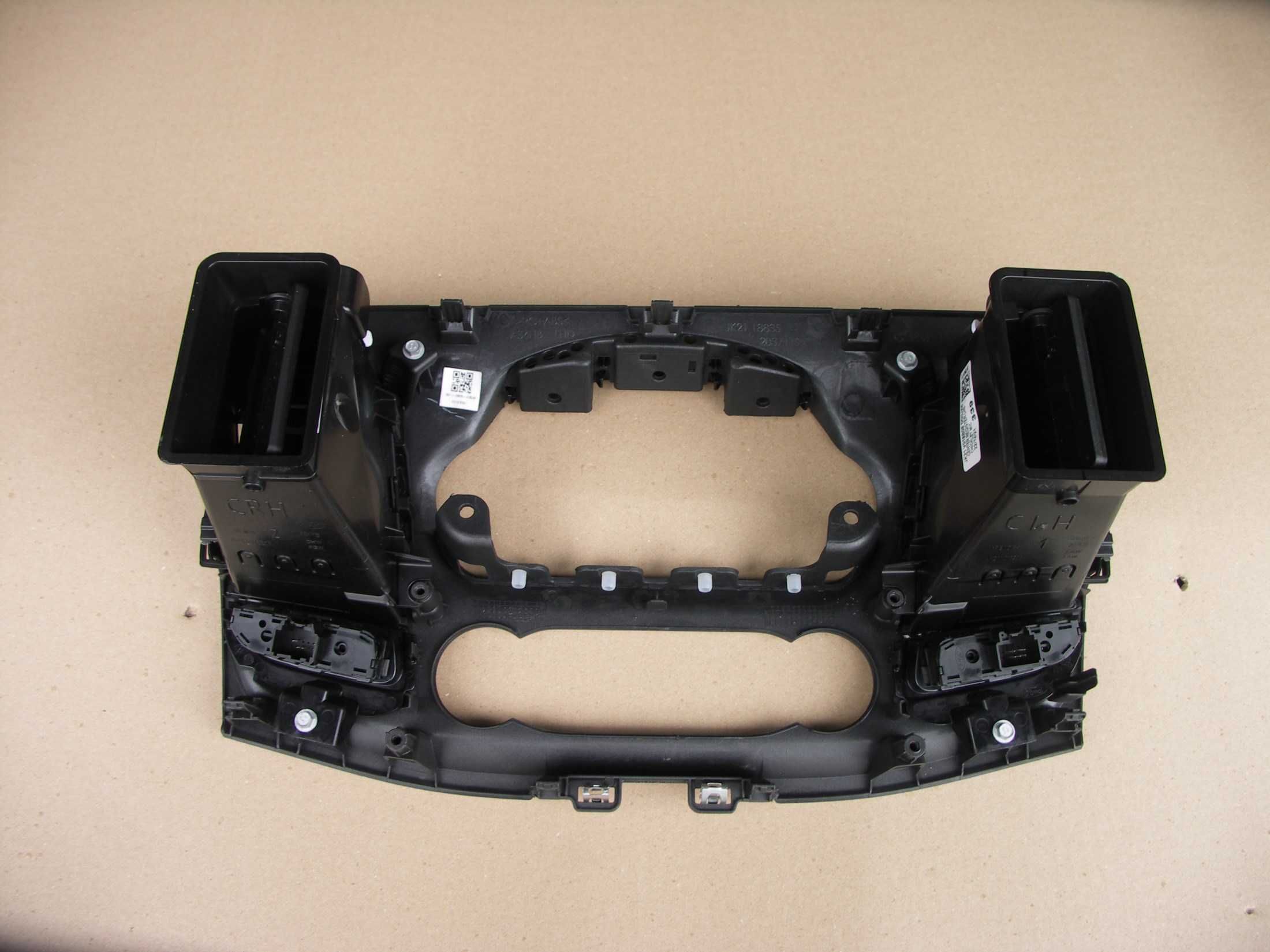 Ramka radia nawiewu Ford Transit MK8 VIII Lift 21r Europa