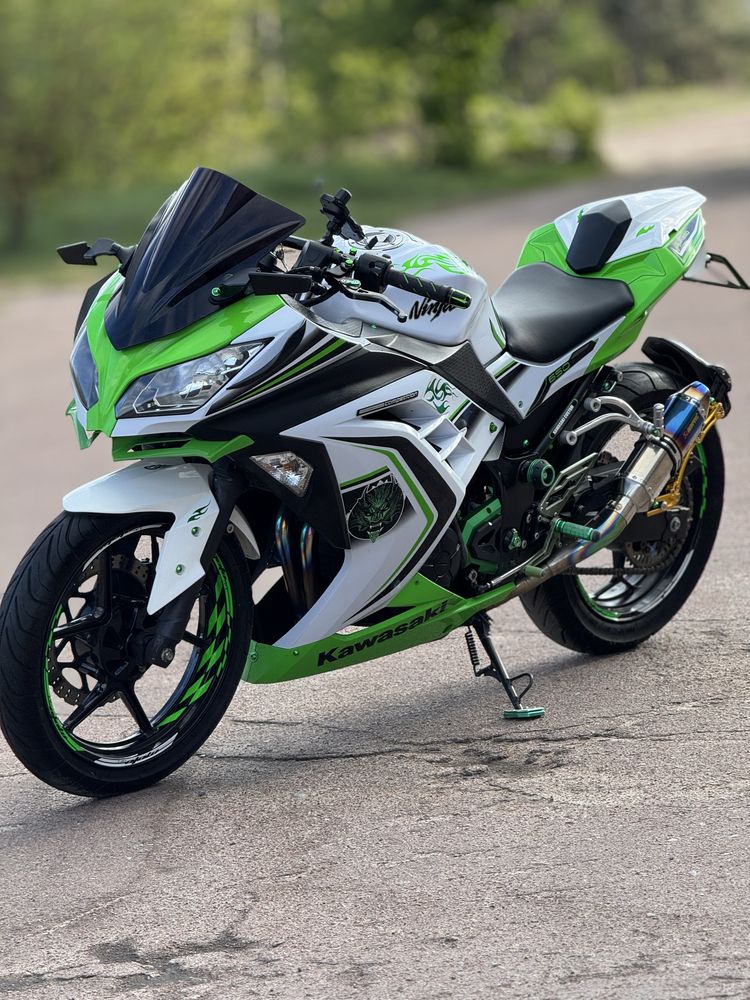 Kawasaki NINJA 250 НИНЗЯ 2015 рік з Японіі