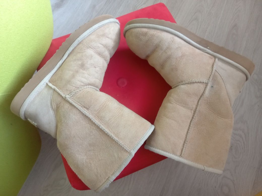 Buty UGG Classic Short śniegowce 38