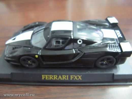 Коллекционная модель Ferrari FXX в масшт. 1.43 Deagost.