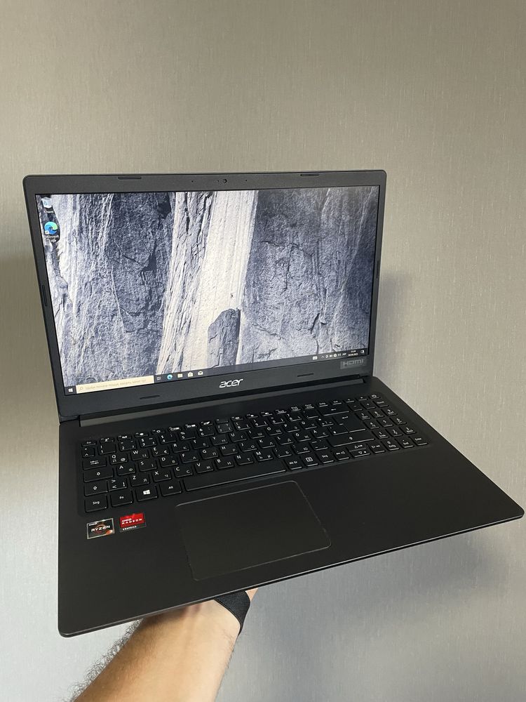 Ноутбук Acer Extensa 15 Ryzen 3  8ddr4/256 SSD NVME Win10 pro