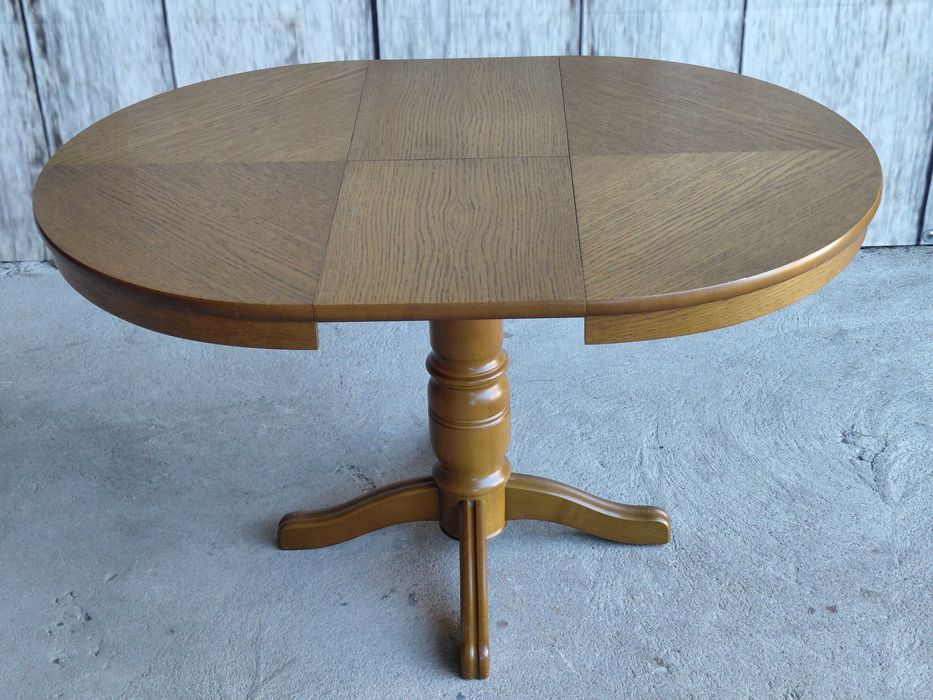 stół rozkładany z regulowaną wysokością / 154