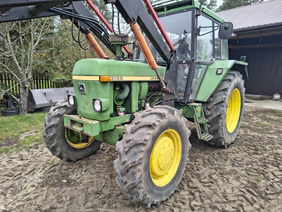John Deere 3130 z turem. Stan bardzo dobry