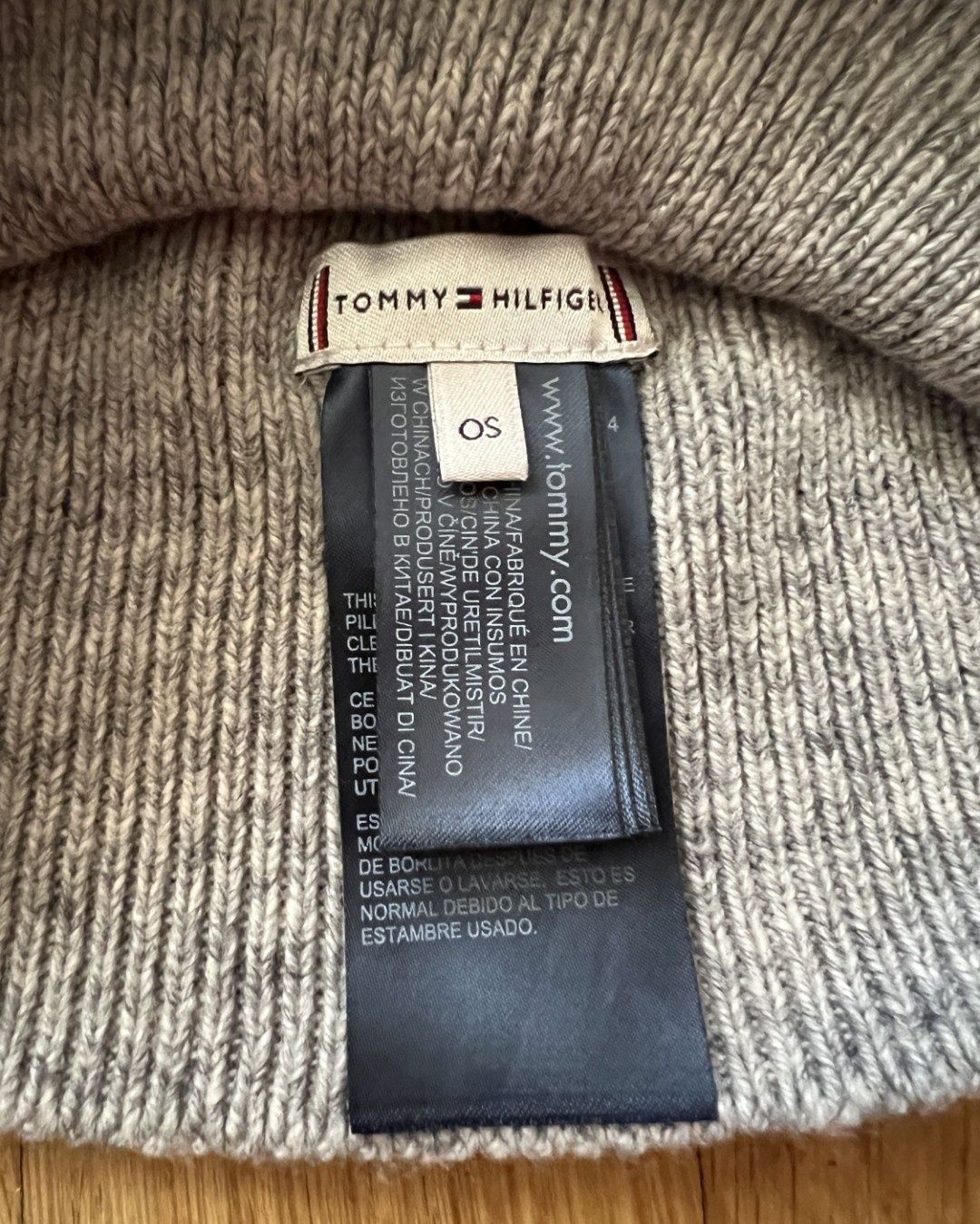 Шапка унісекс Tommy Hilfiger