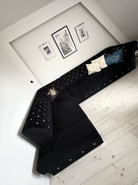 Narożnik welurowy czarny glamour, pikowany chesterfield