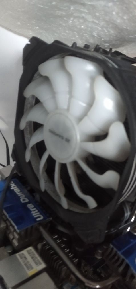 Системный блок 1366 Gigabyte x58 ud3r + процессор xeon e5649