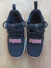 Кросів Puma для дівчинки