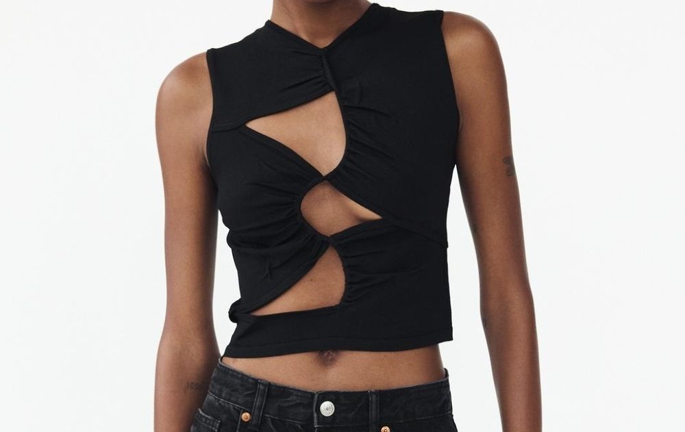 Wiskozowy top cut-out Zara. Nowy, wyprzedany, a TANIEJ!