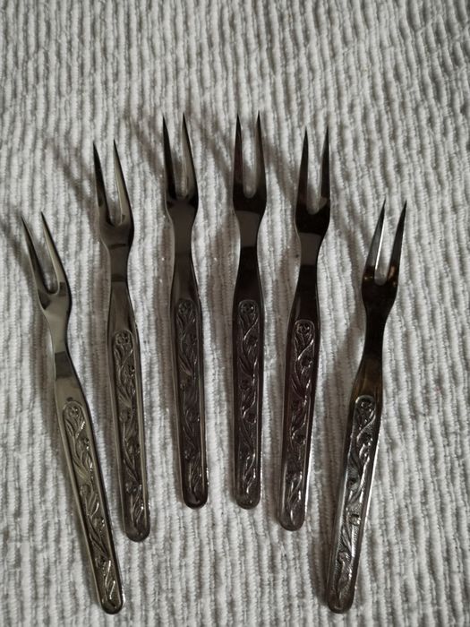 12 garfos de aperitivo