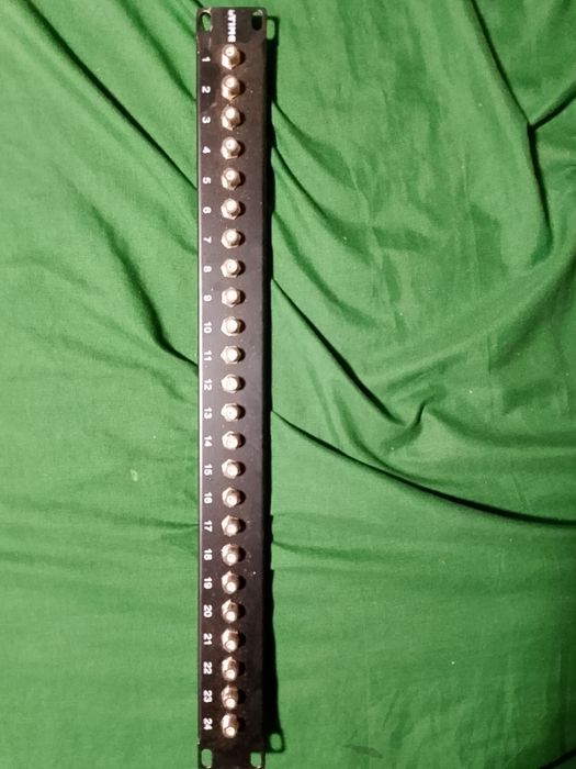 Patch-panel 24 F