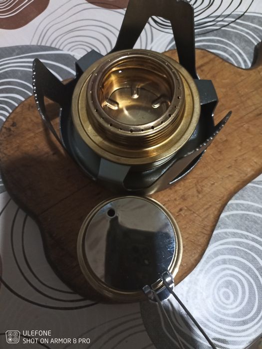 Плитка на спирту ( спиртовка)