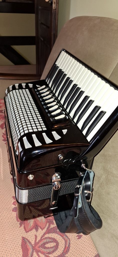 Akordeon 72 basy Excelsior