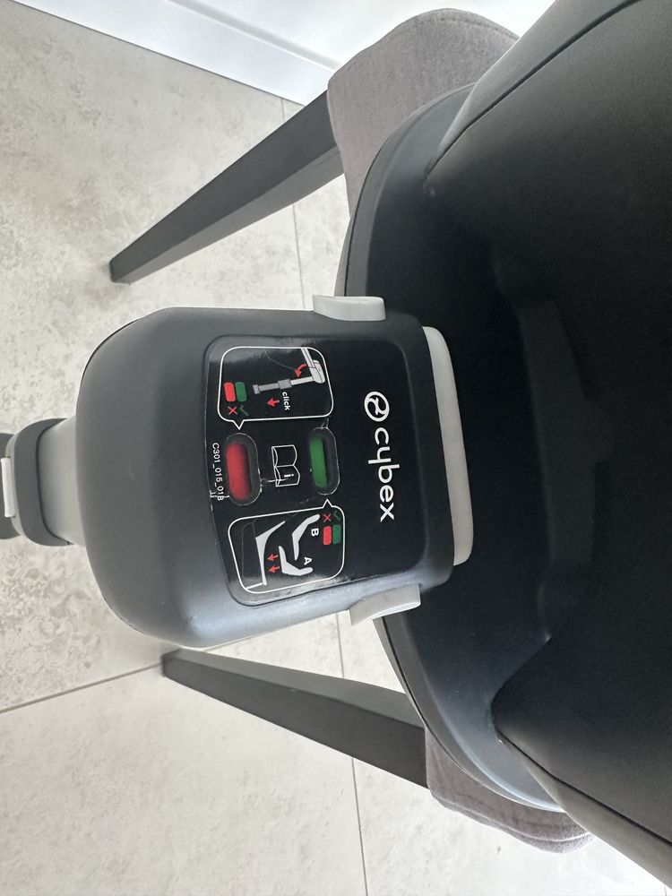 Nosidełko Cybex Aton M z bazą
